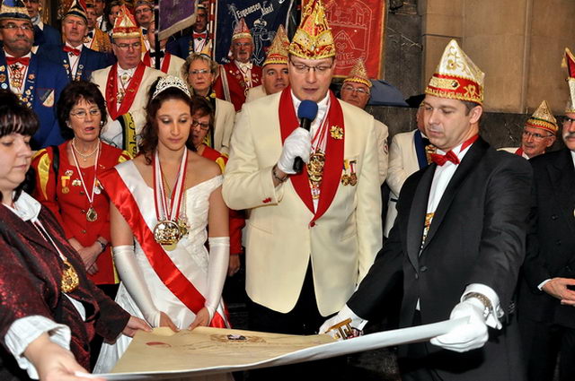 Session2012  109.jpg